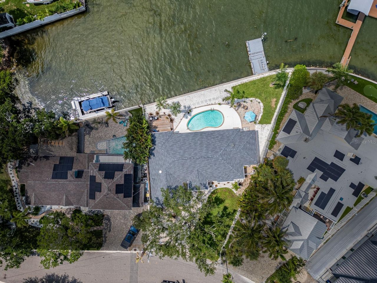1826 Venetian Point Drive, Clearwater, FL 33755 Photo