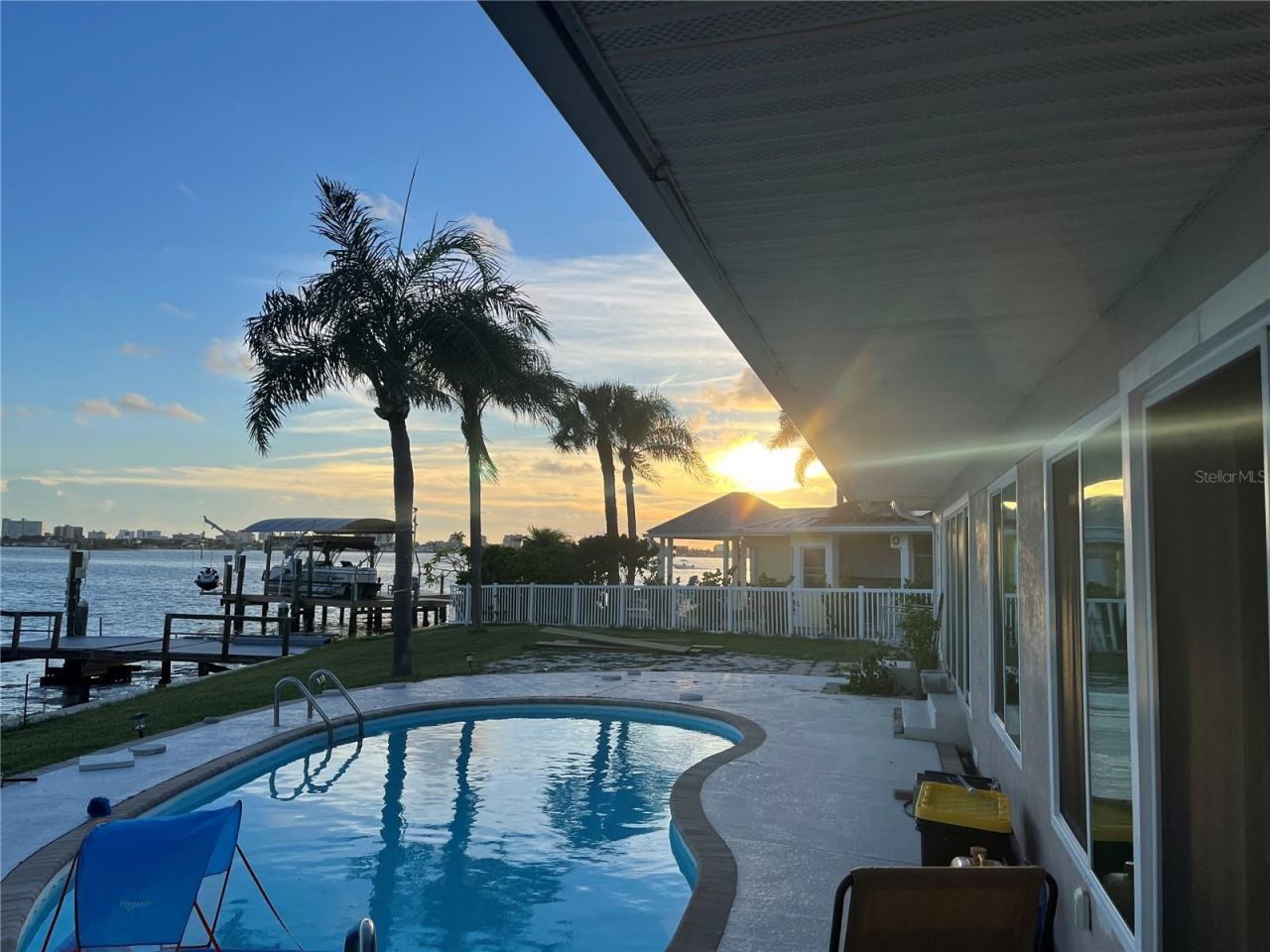 1826 Venetian Point Drive, Clearwater, FL 33755 Photo