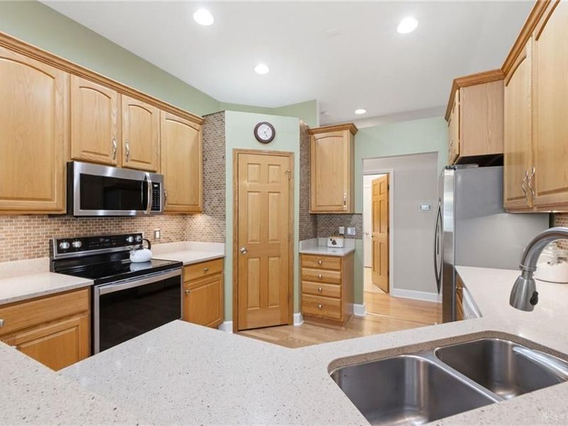 630 Carrick Drive, Washington Township, OH 45458 Photo 26