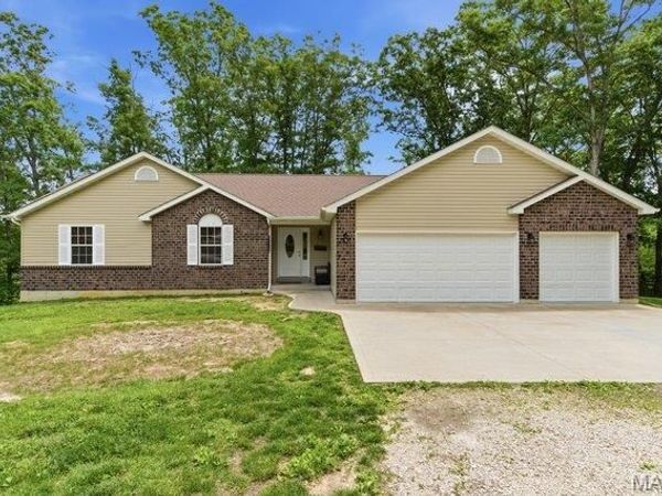 24990 Savannah Place, Warrenton, MO 63383