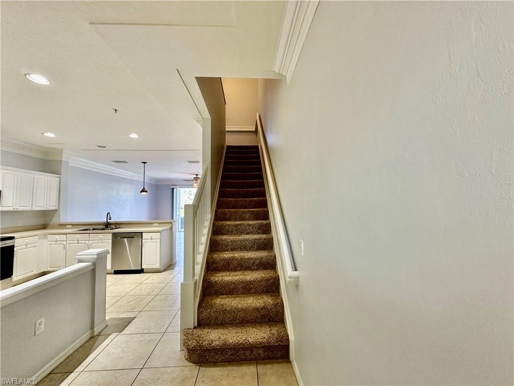 1164 Oxford Ln , Unit 29, Naples, FL 34105 Photo