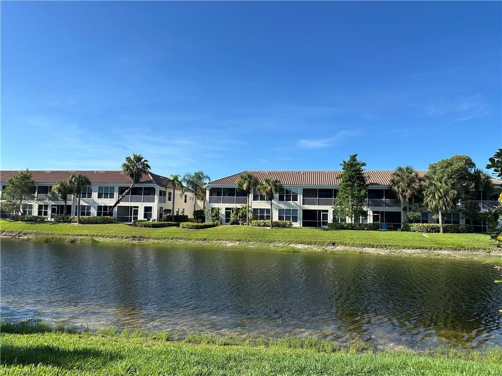 1164 Oxford Ln , Unit 29, Naples, FL 34105 Photo