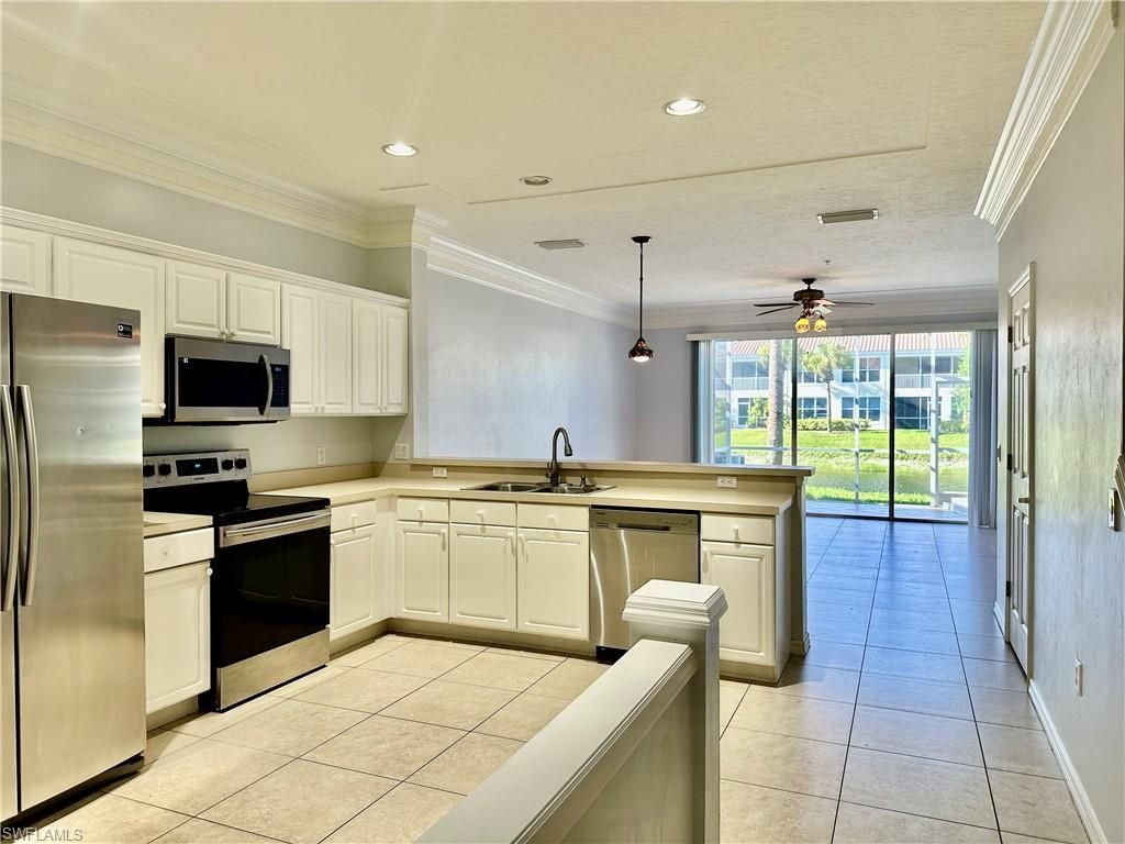 1164 Oxford Ln , Unit 29, Naples, FL 34105 Photo