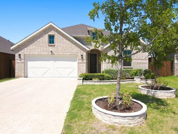 944 Tara Court, Haslet, TX 76052
