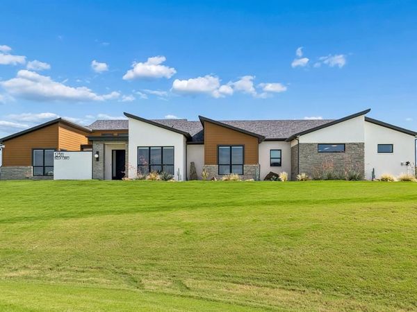 12311 Bella Cirro Drive, Fort Worth, TX 76126