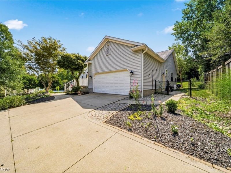 11370 Prouty Road, Concord Township, OH 44077 Photo 8