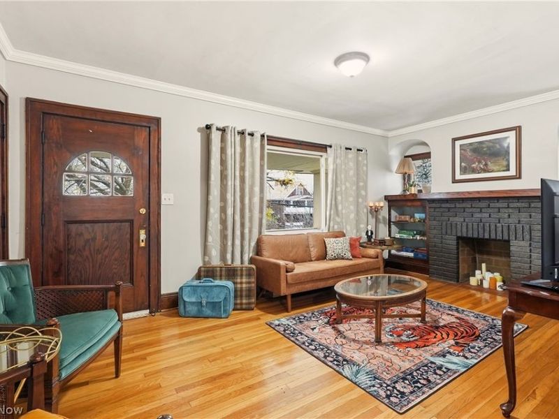 3579 Bosworth Road, Cleveland, OH 44111 Photo 5