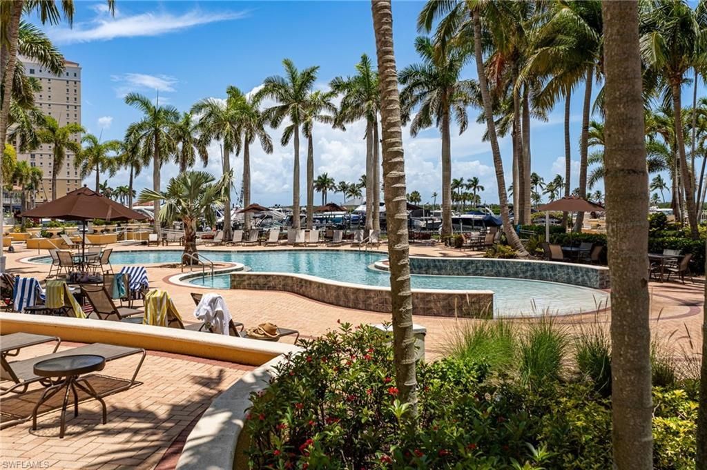 6021 Silver King Blvd, Unit 703, Cape Coral, FL 33914 Photo