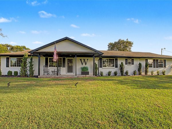 18856 E Oak Ridge Drive , Claremore, OK 74017