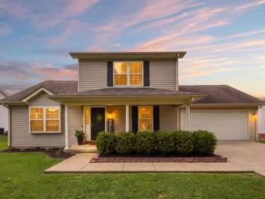 1100 Indian Trail, Lawrenceburg, KY 40342