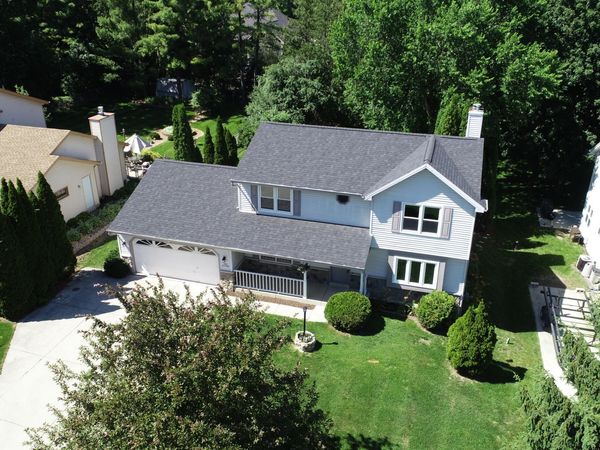 S70W19298 Wentland Dr, Muskego, WI 53150