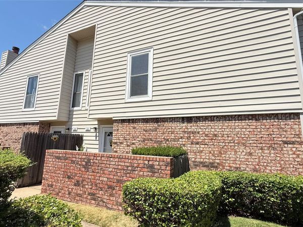 2801 S Juniper Avenue, Unit 121, Broken Arrow, OK 74012
