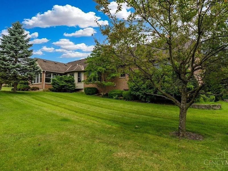 1675 Ainsley Lane, Hamilton, OH 45013 Photo 6