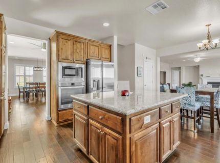 1639 Redmond Dr, Rocklin, CA 95765 Photo