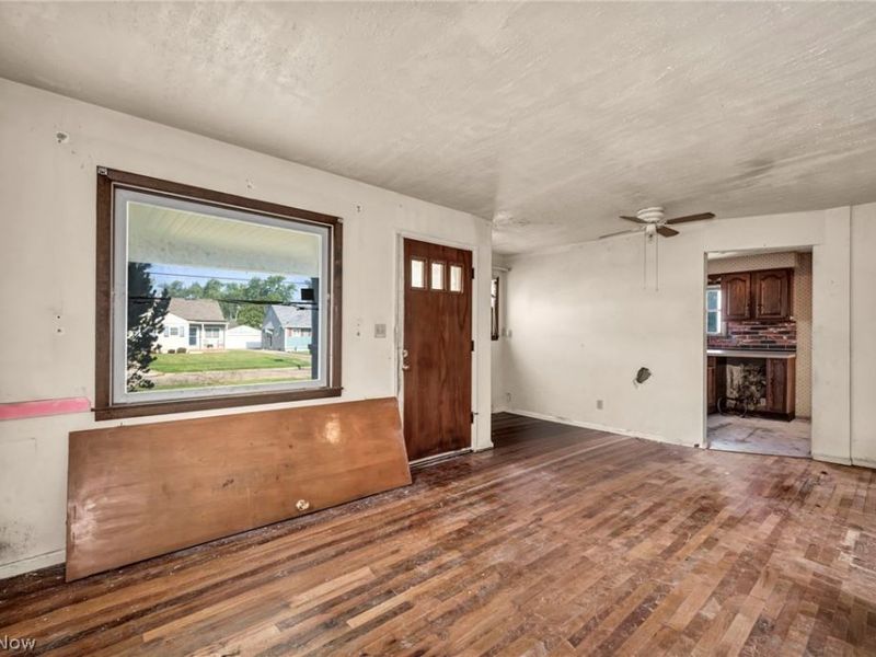 1513 Maple Drive , Lorain, OH 44052 Photo 7