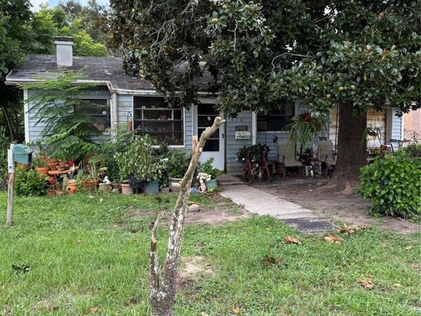 110 E TURGOT AVENUE , EDGEWATER, FL 32132