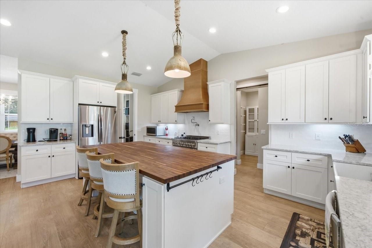 32 N Shadow Wood Drive , Inverness, FL 34450 Photo