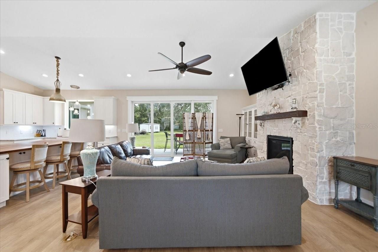 32 N Shadow Wood Drive , Inverness, FL 34450 Photo