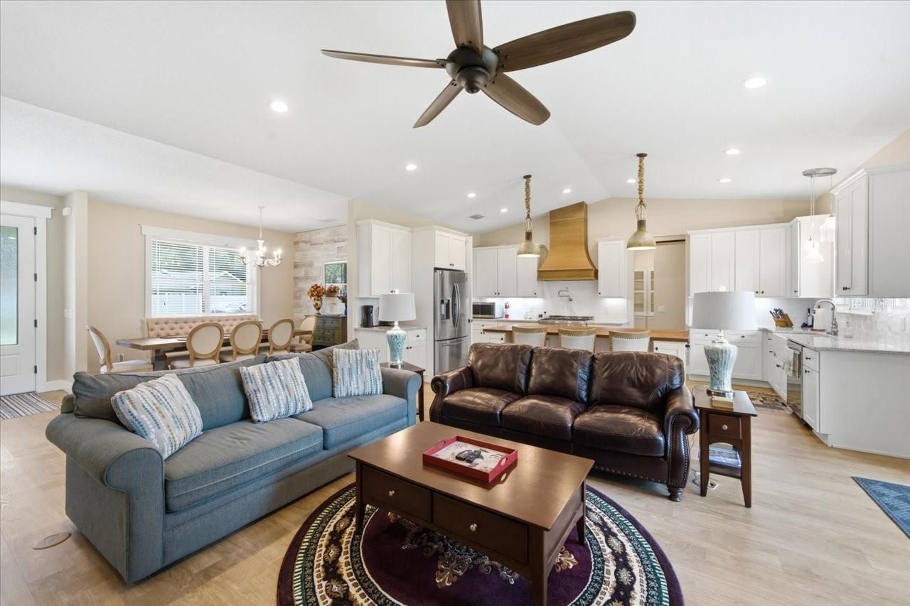 32 N Shadow Wood Drive , Inverness, FL 34450 Photo