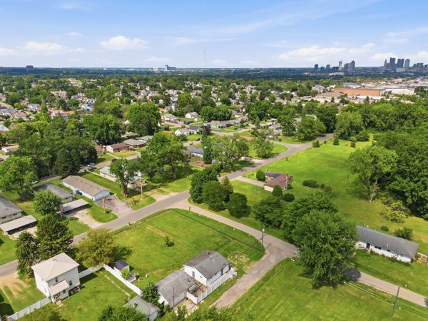 1943 Rea Avenue , Columbus, OH 43223