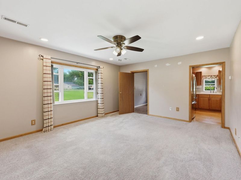 1943 Rea Avenue , Columbus, OH 43223 Photo 7