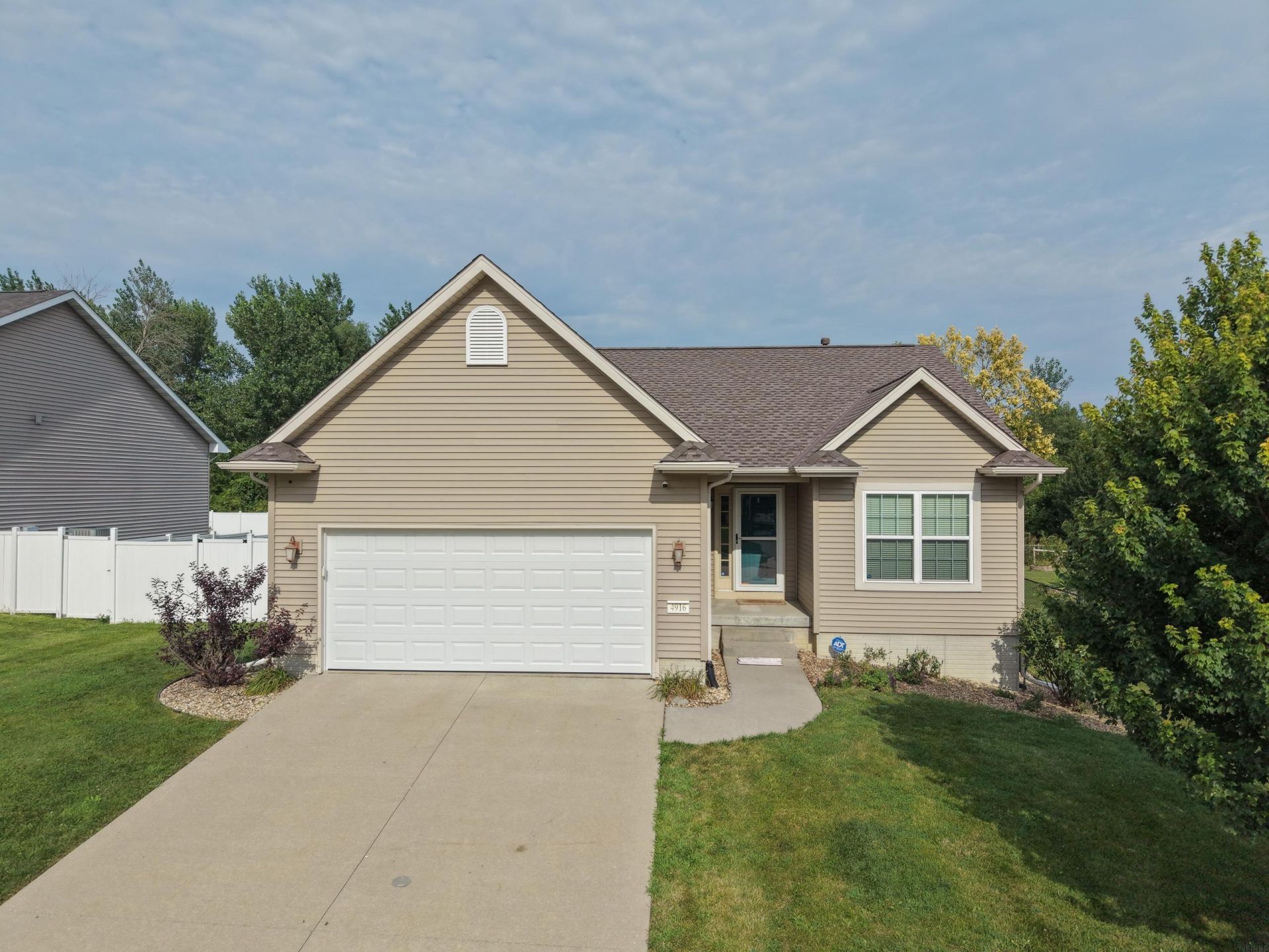 4916 Luke Street, Cedar Falls, IA 50613 Main Photo
