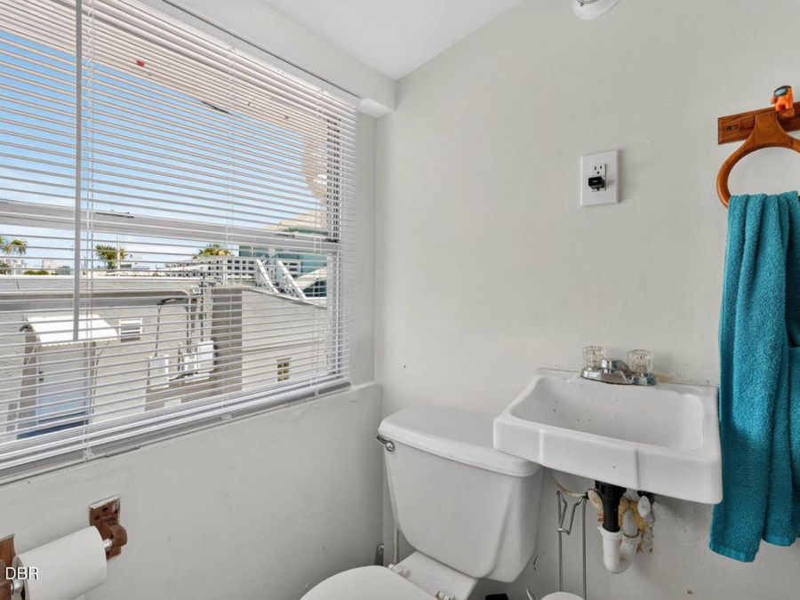 Property Image 80