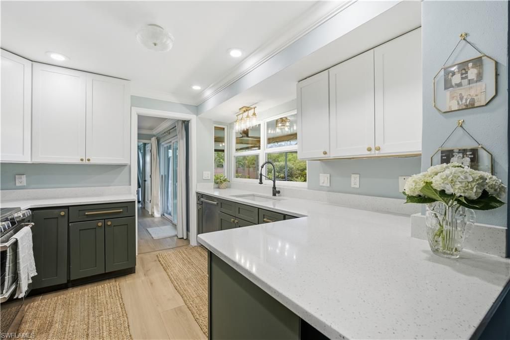 1024 El Mar Ave , Fort Myers, FL 33919 Photo