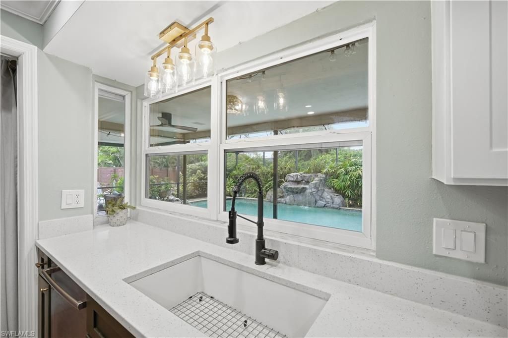1024 El Mar Ave , Fort Myers, FL 33919 Photo