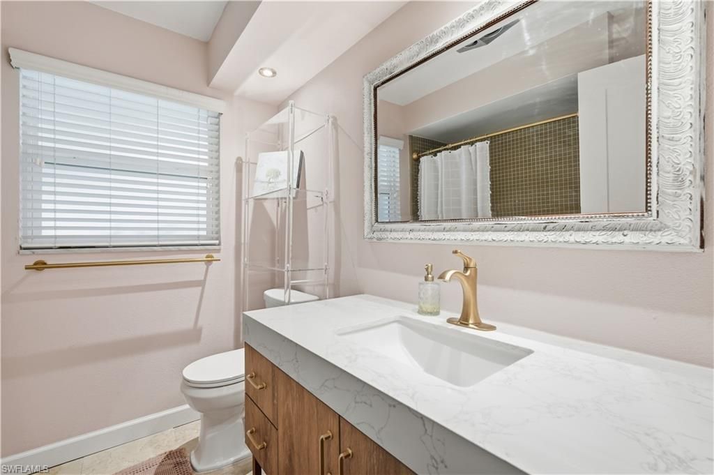 1024 El Mar Ave , Fort Myers, FL 33919 Photo