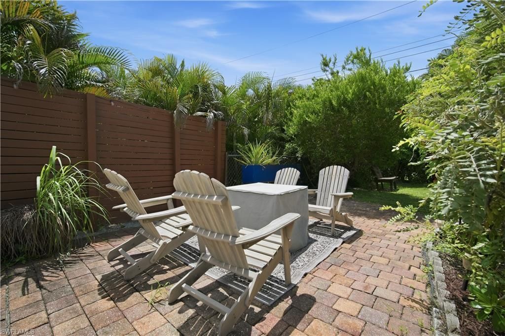 1024 El Mar Ave , Fort Myers, FL 33919 Photo