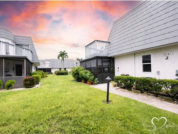 16161 Amberwood Lake CT, Unit J-3, FORT MYERS, FL 33908