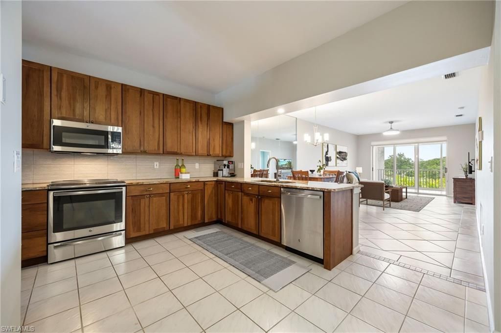 14211 Patty Berg Dr, Unit 202, Fort Myers, FL 33919 Photo