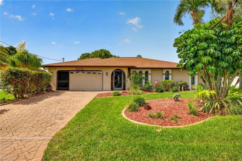 1311 SE 13th Ter, Cape Coral, FL 33990 Main Photo