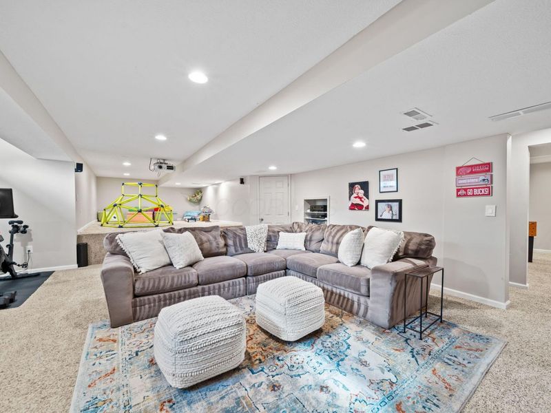 8096 Hanover Circle, Dublin, OH 43016 Photo 52