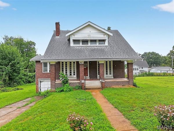 3734 Salome Avenue , St Louis, MO 63121