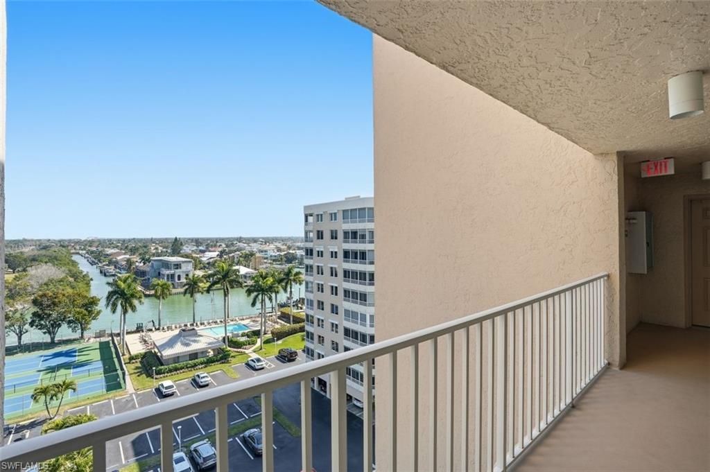11118 Gulf Shore Dr, Unit A803, Naples, FL 34108 Photo