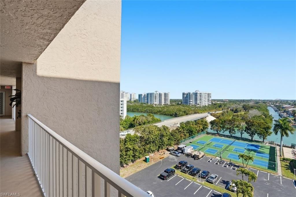 11118 Gulf Shore Dr, Unit A803, Naples, FL 34108 Photo