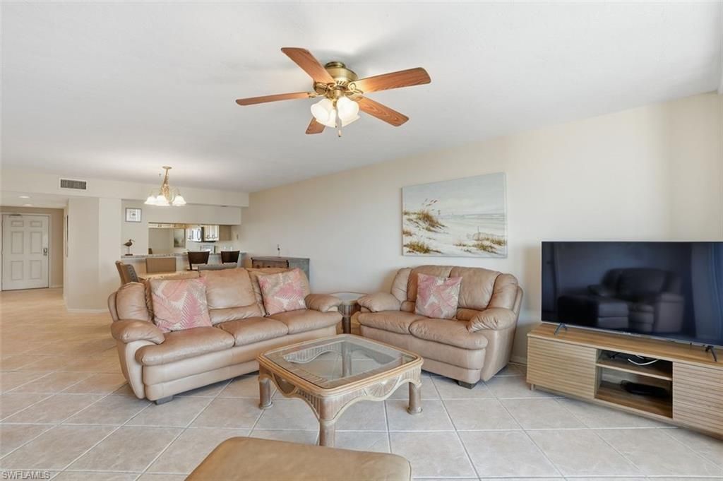 11118 Gulf Shore Dr, Unit A803, Naples, FL 34108 Photo