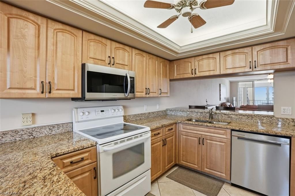 11118 Gulf Shore Dr, Unit A803, Naples, FL 34108 Photo