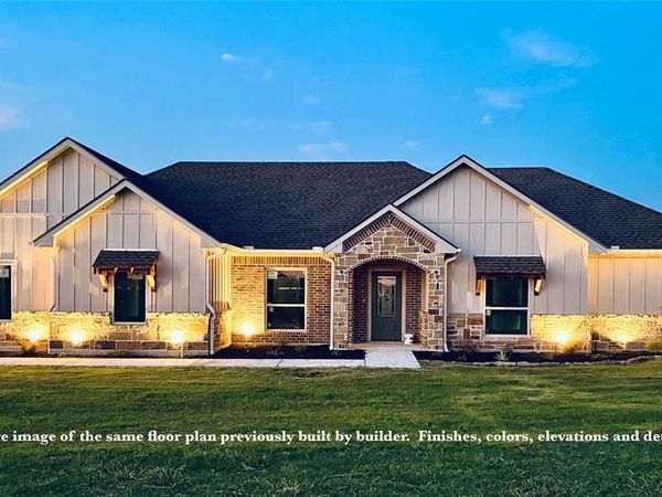 40 Grewing Drive, Muenster, TX 76252