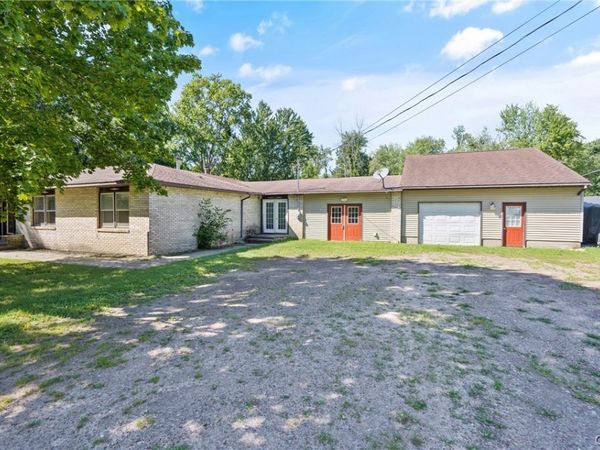 436 Rowlee Road , Fulton, NY 13069