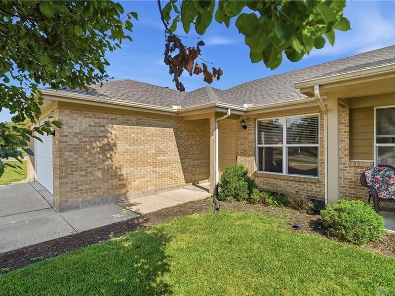 108 Clubhouse Lane, Lebanon, OH 45036 Photo 2