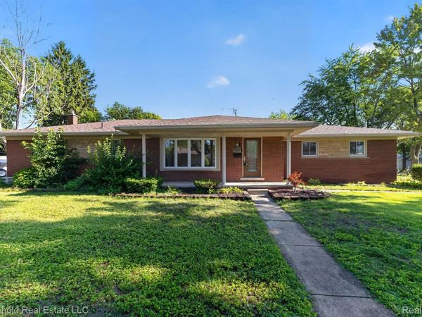 30110 Bentley Street , Livonia, Mi 48154