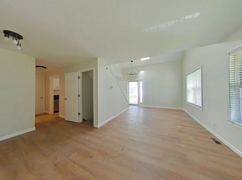Main Photo