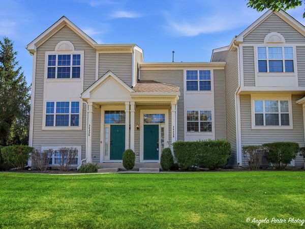34338 N Barberry Road , Round Lake Beach, IL 60073