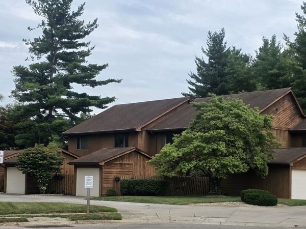 3189 Sycamore Drive , Columbus, IN 47203