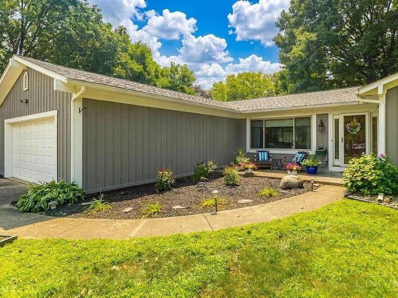 3363 Carol Ann Lane, Monroe, OH 45044 Photo 4