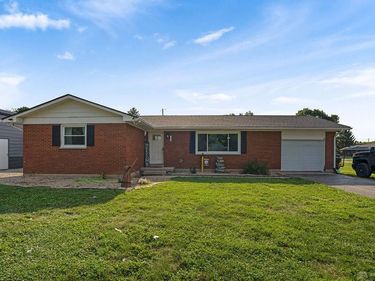 319 Wolf Road, West Alexandria, OH 45381