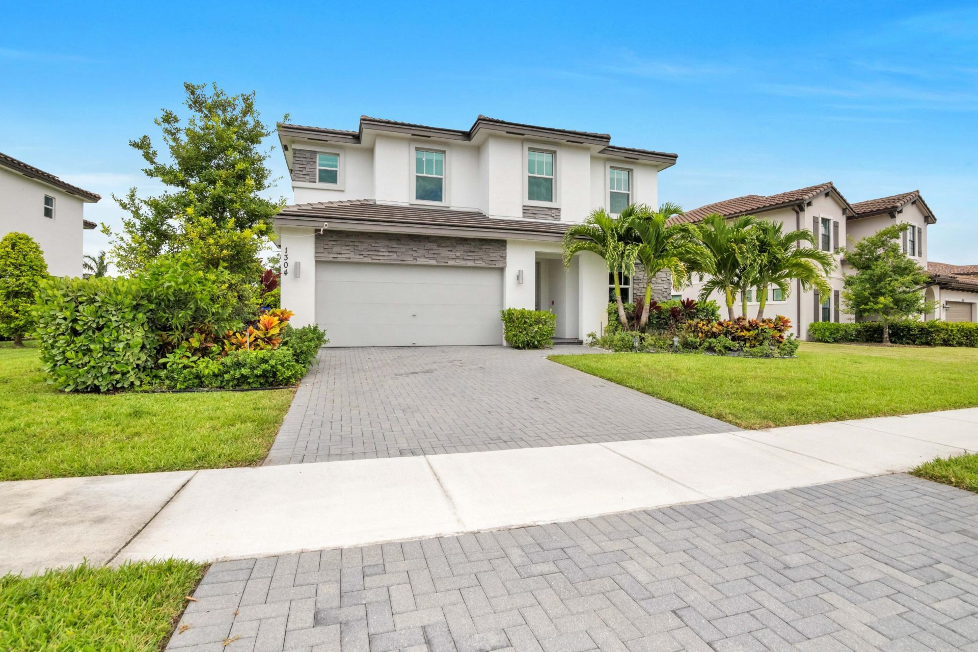 1304 Whitcombe Drive, Royal Palm Beach, FL 33411 Photo